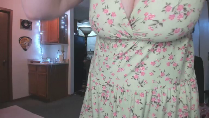 Hottyhousewife18