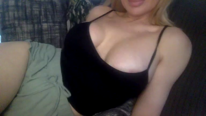 XIzzzabellla_bondX
