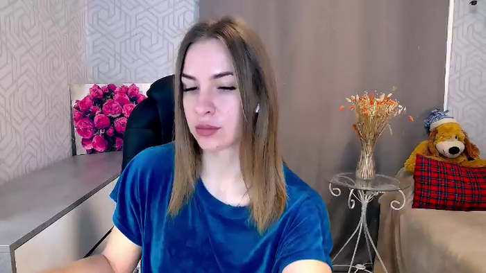 MeganNaughtyy