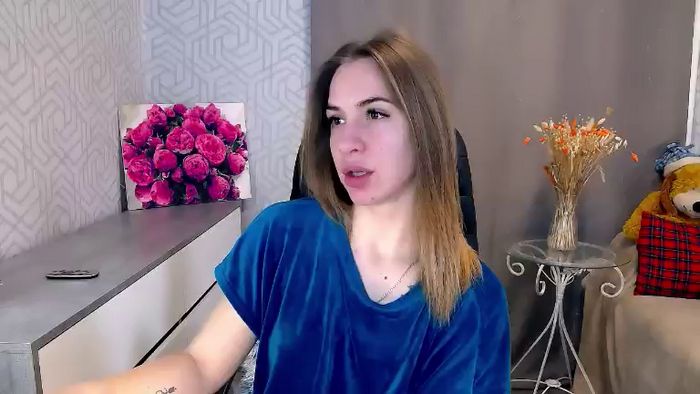 MeganNaughtyy