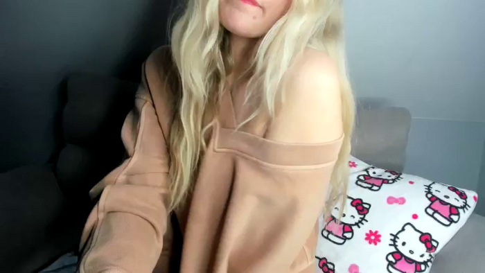 XxAlliGirlNextDoor