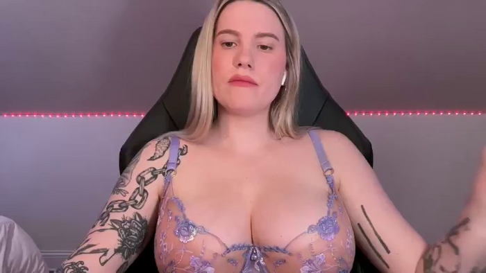 YourFaveJade