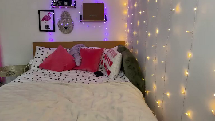 GoldieUKx