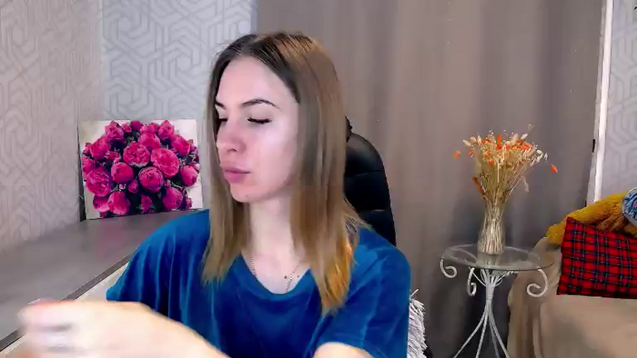 MeganNaughtyy