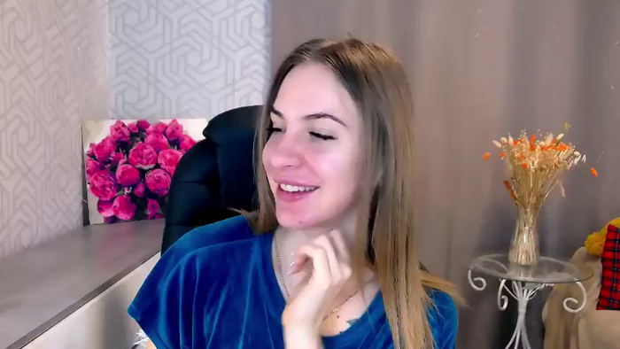 MeganNaughtyy