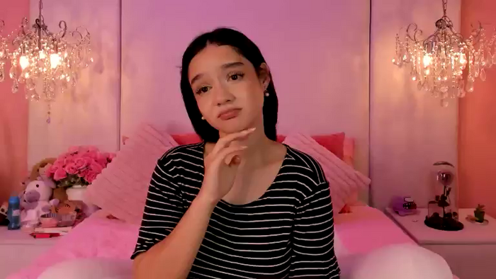 Cora_Star