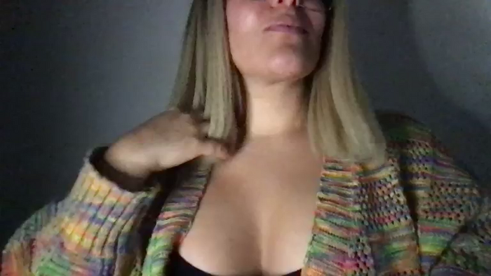 MistressLouUK