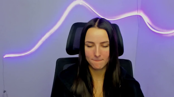 Scarlett_Wonder