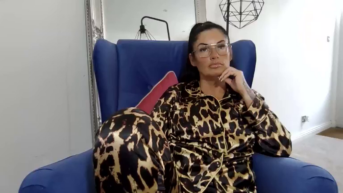 BellaVixen23