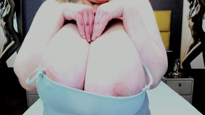 KiraLeila