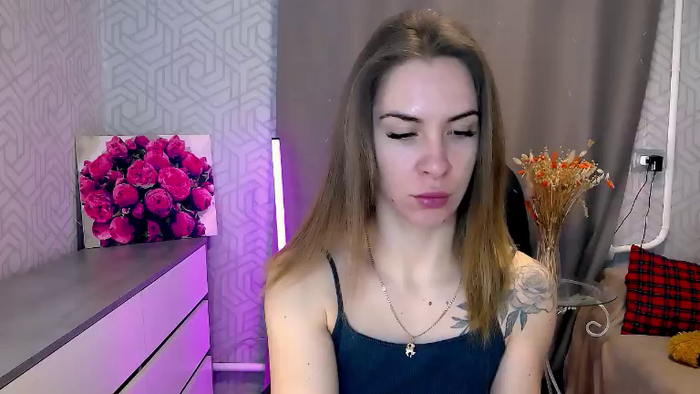 MeganNaughtyy