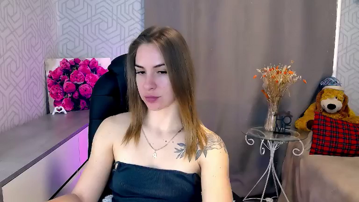 MeganNaughtyy