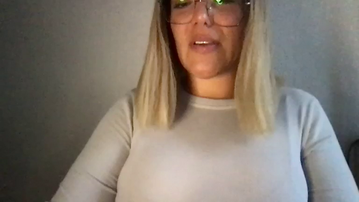 MistressLouUK