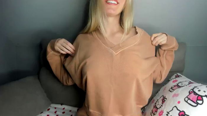XxAlliGirlNextDoor
