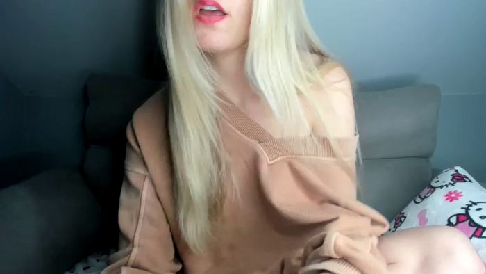 XxAlliGirlNextDoor