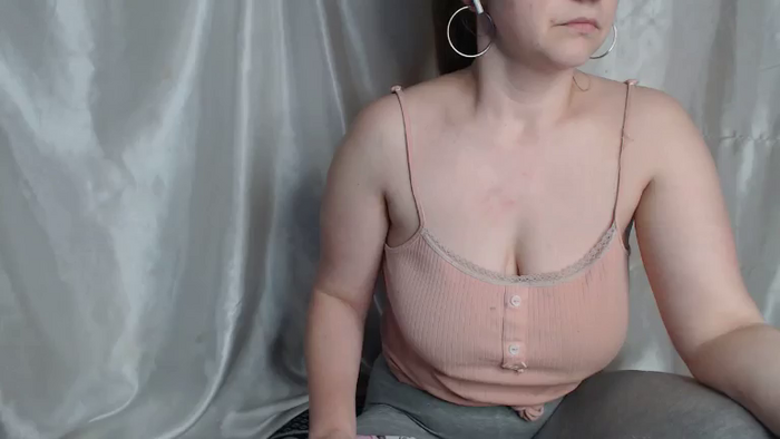 BettyGirlKiss