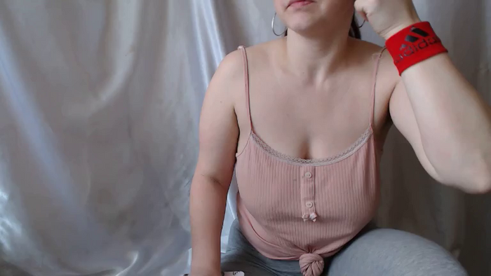 BettyGirlKiss