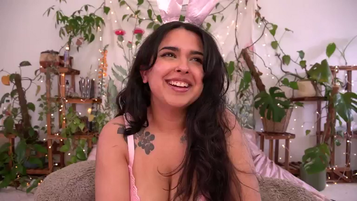 MayaPetite