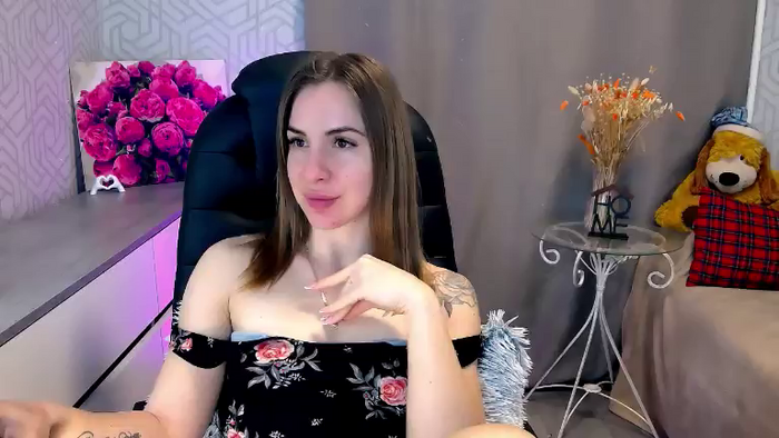 MeganNaughtyy