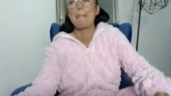 BellaVixen23