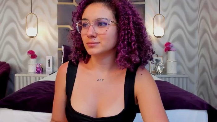 HollyJhonson