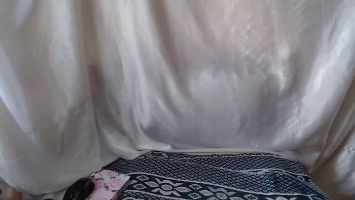 BettyGirlKiss