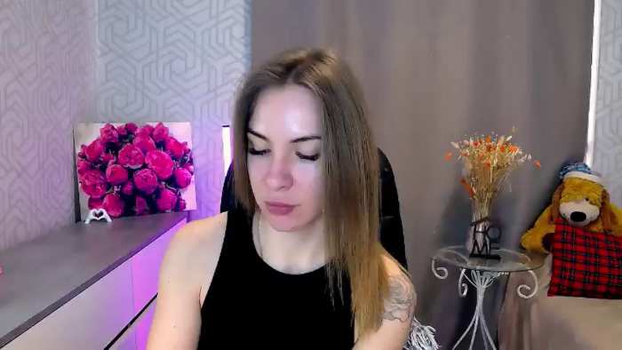 MeganNaughtyy