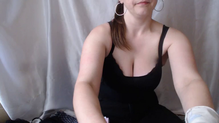 BettyGirlKiss