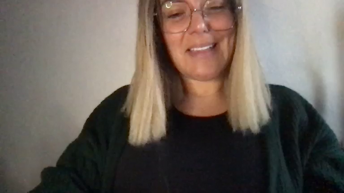 MistressLouUK