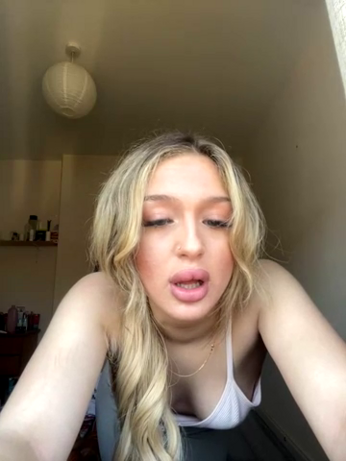 Young_horny_barbie
