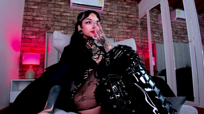 Agatha_BDSM