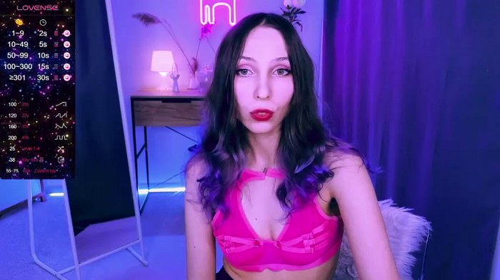 Lucy_Millss