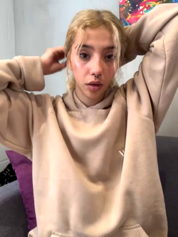 MIA_CUUTE-