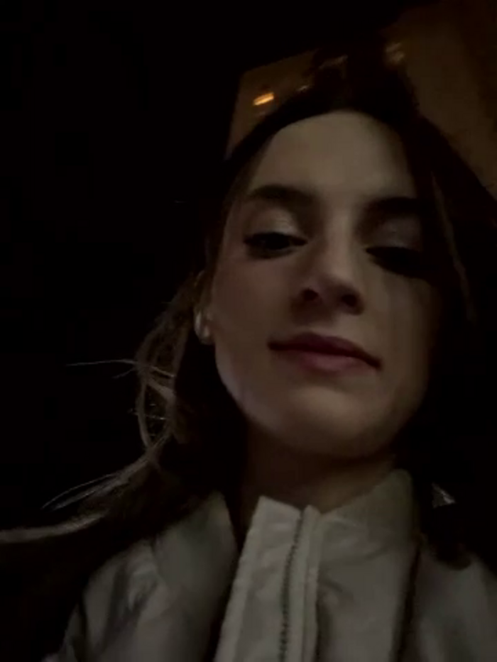 -AngelAri-