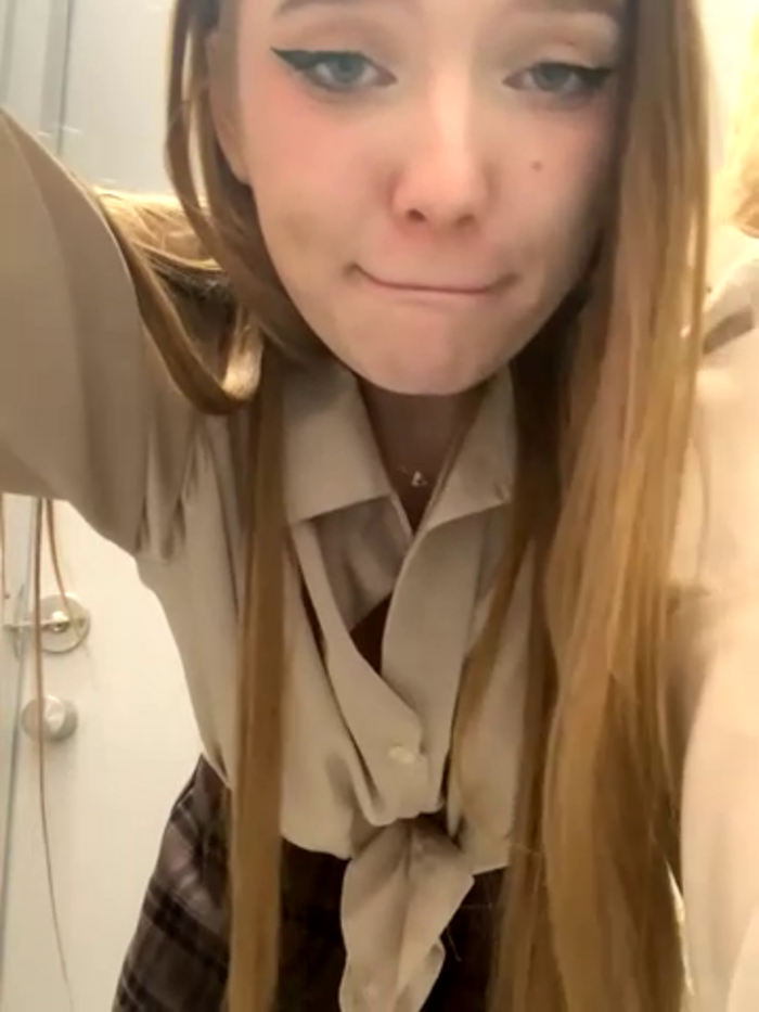 AmmyHot