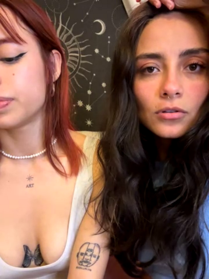 Emma_and_Aly