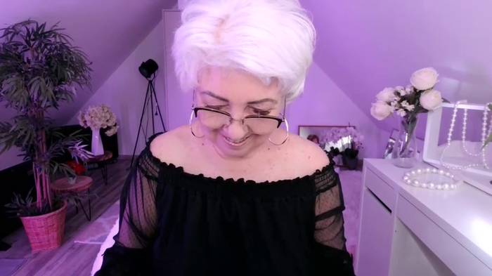 LovelyHelena