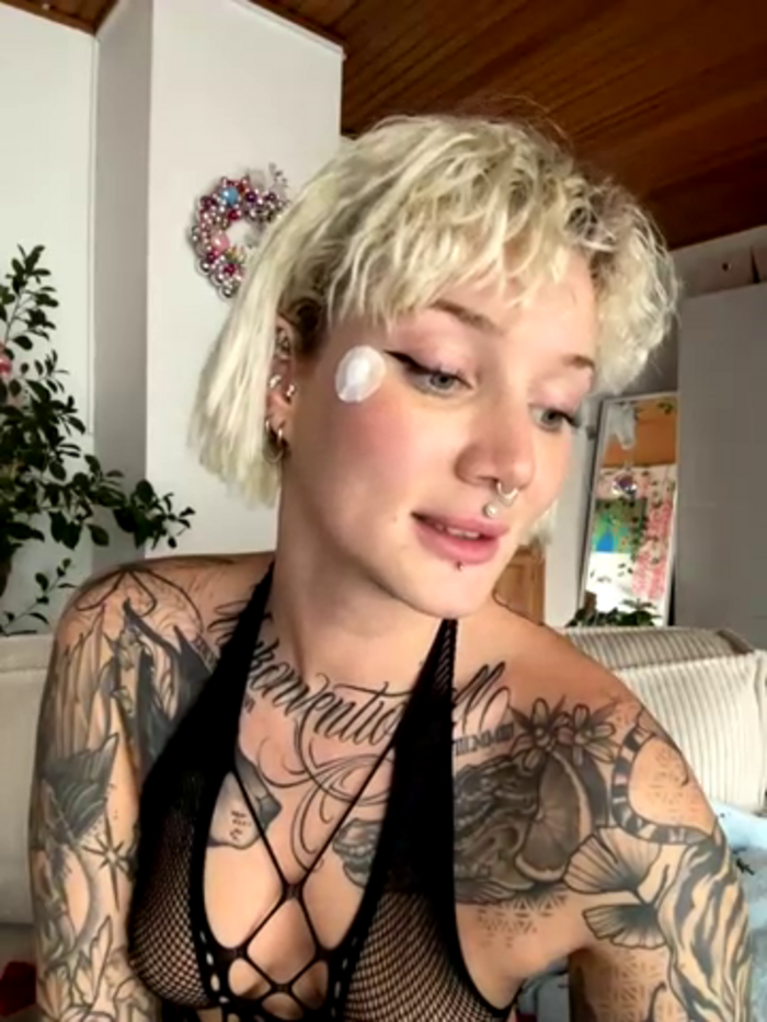 Stella-Kink