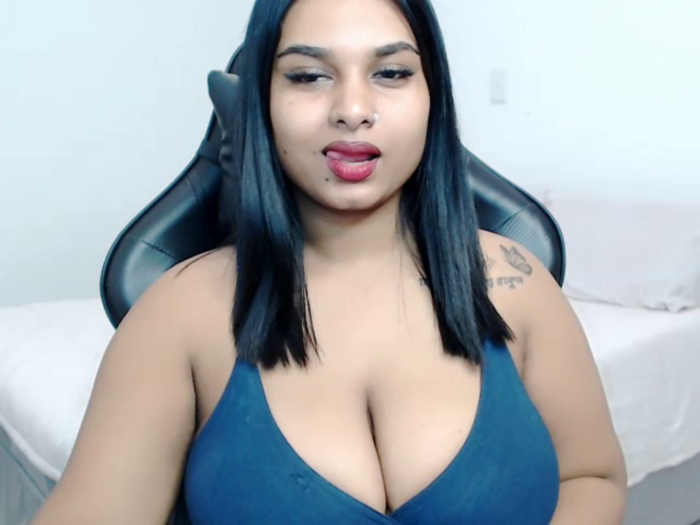 layla_amin