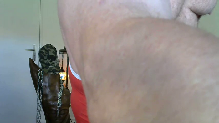 ManlyPrisonGuy