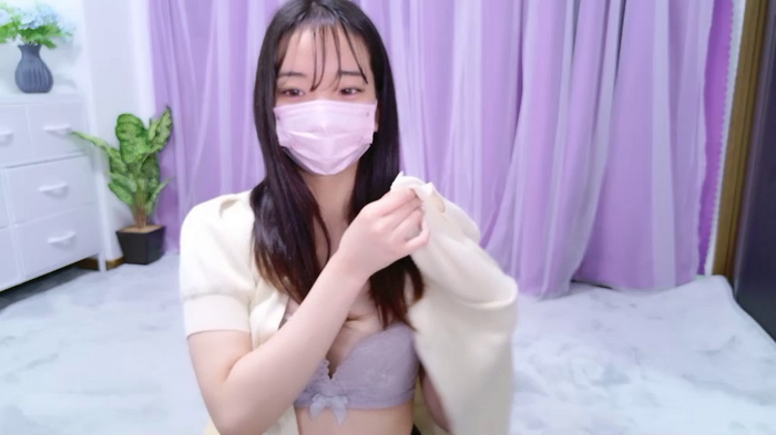 -Yuria-