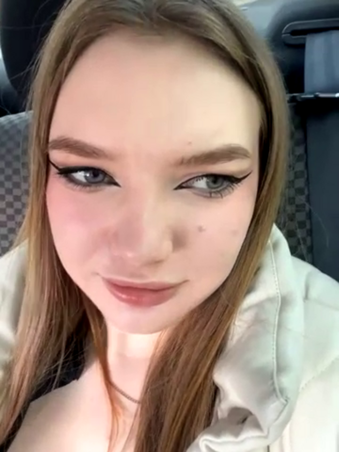 AmmyHot