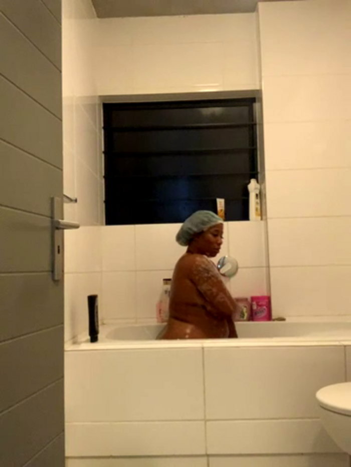CurvyDesire1