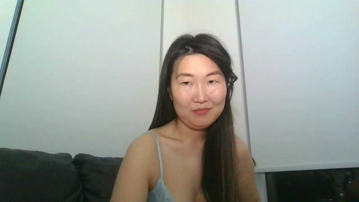 HotasianWoman