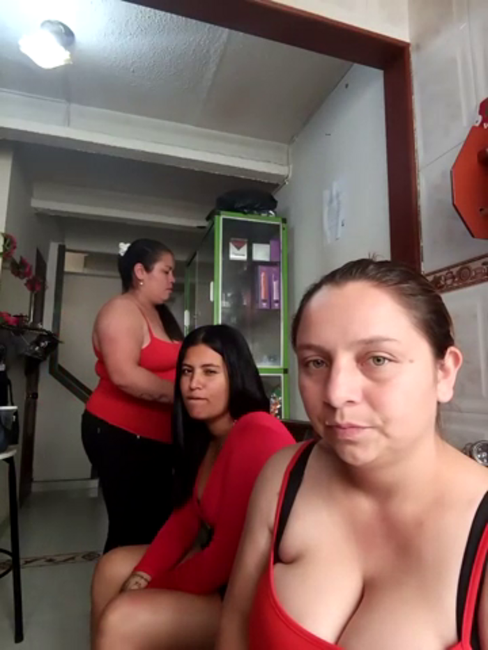 lesbiancuple