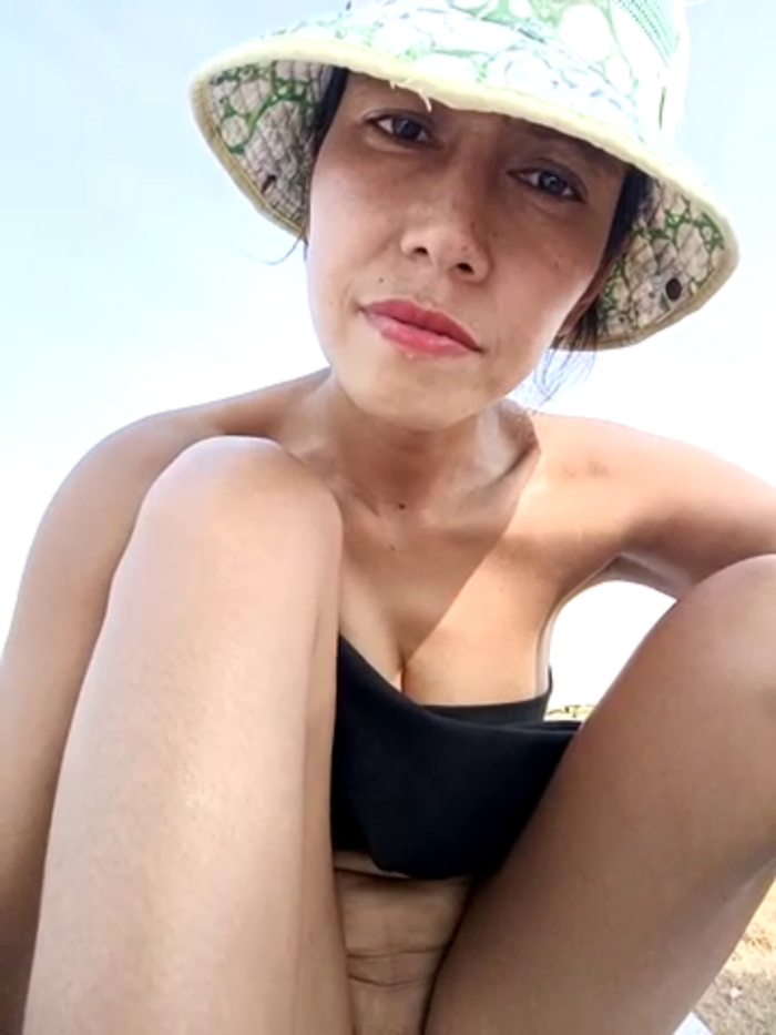2HotAsain4u