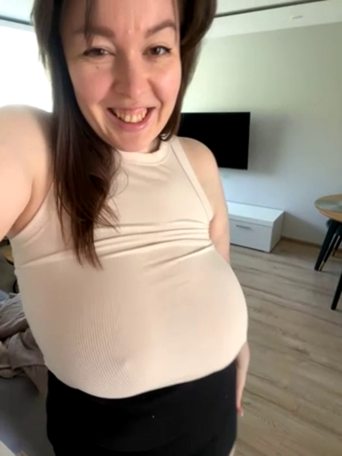 _hot_mommy_2