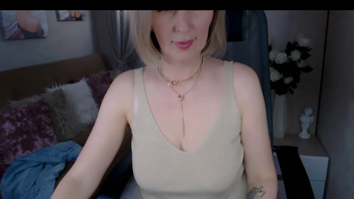 sensualEmilia