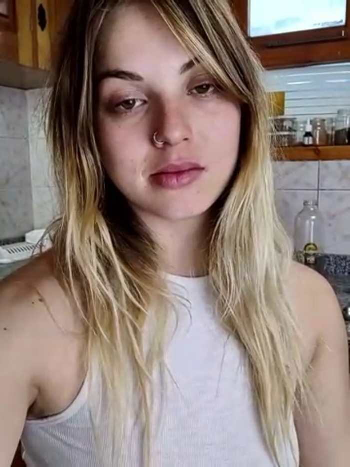 Elnonoykeila77