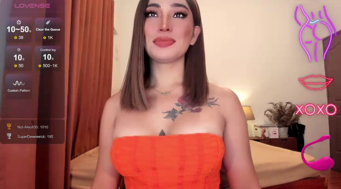 Lustrous_Nathalie